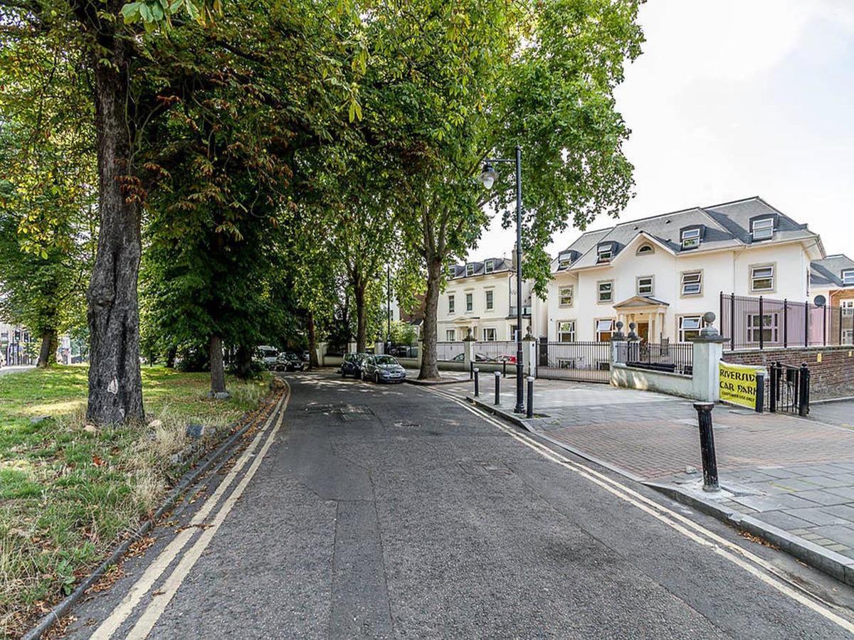 Windsor Holiday Apartments ロンドン エクステリア 写真